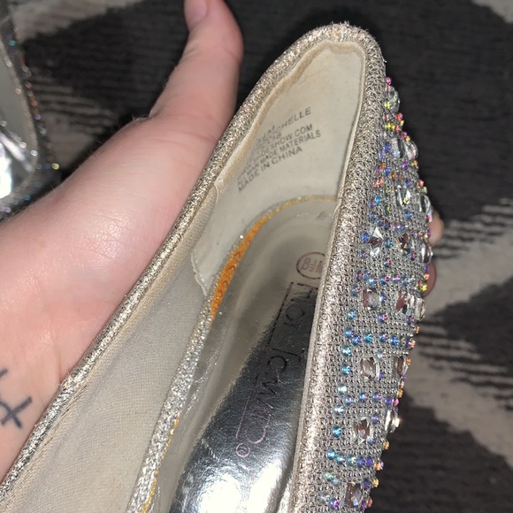 Heels - Picture 4 of 7